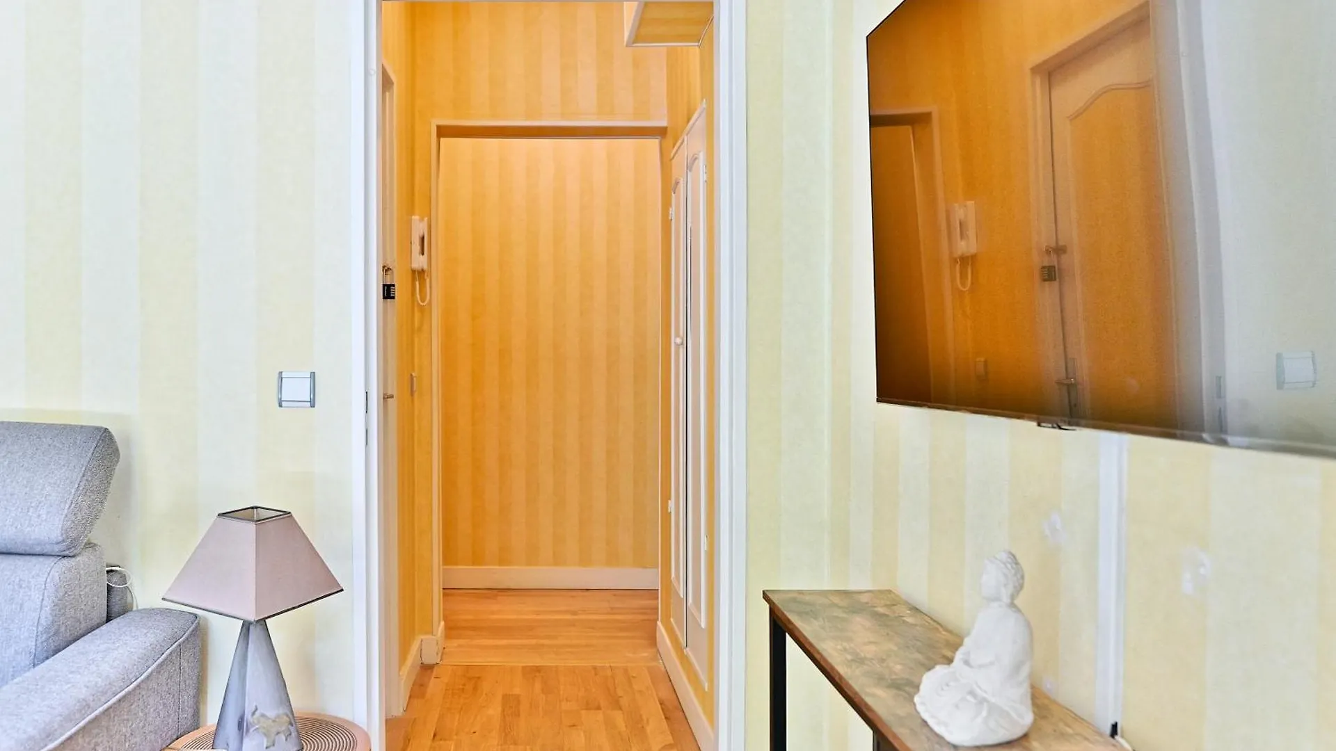 Appartement #Vaugirard Mairie Du 15Eme Paris 0*,  France