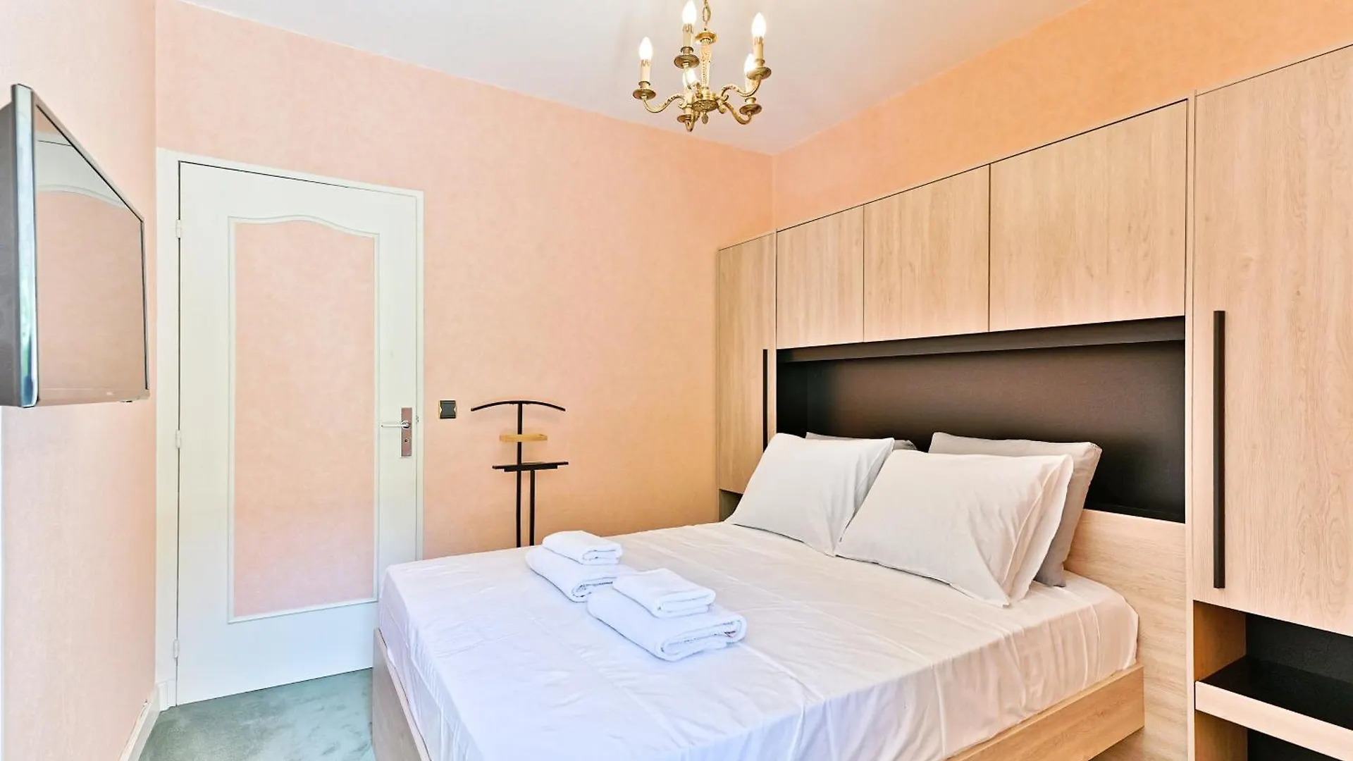 Appartement #Vaugirard Mairie Du 15Eme Paris Apartment